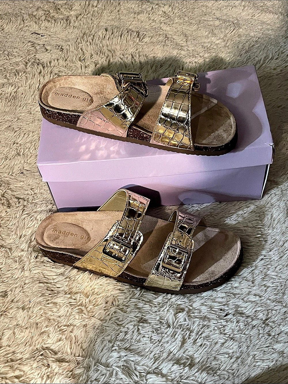 Madden Girl Brando Gold Croco Gold Croco Sandals US 10
